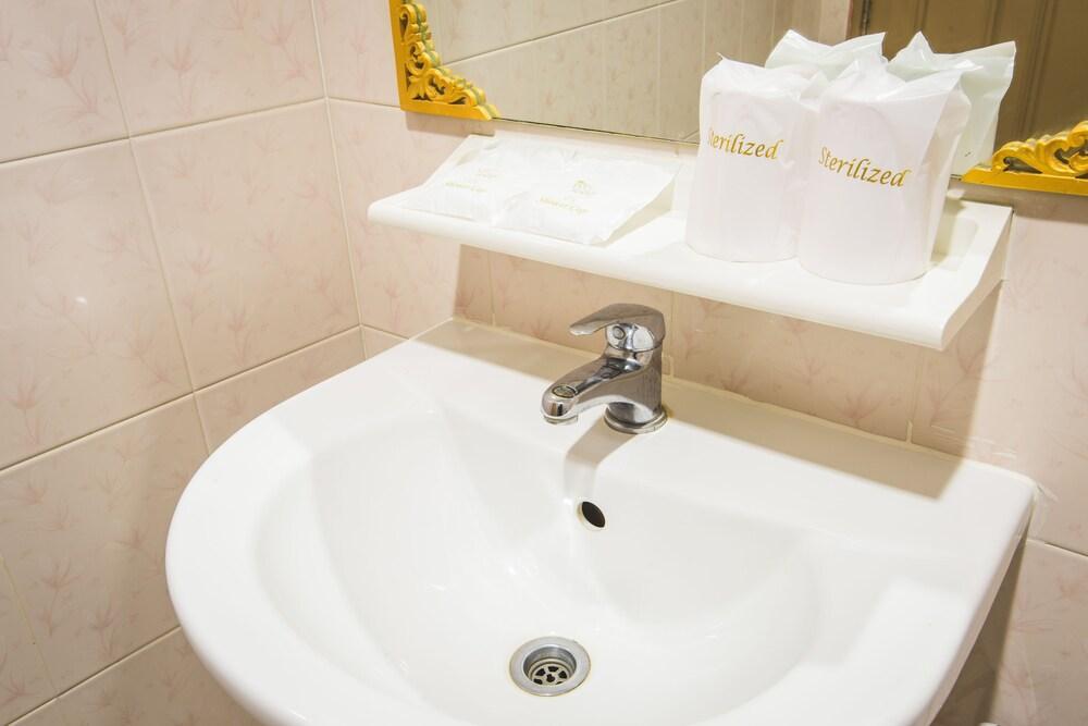 New Suanmali Hotel Bangkok Ngoại thất bức ảnh